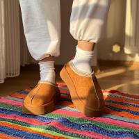 Tazz Tüylü Kadın Bot Taba