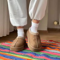 Tazz Tüylü Kadın Bot Vizon